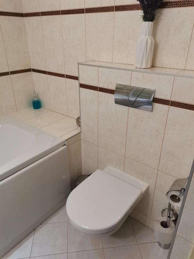 Las Vegas Rooms Βίλνιους Εξωτερικό φωτογραφία